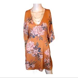 Woman’s Billabong Floral Summer Dress Size Medium
